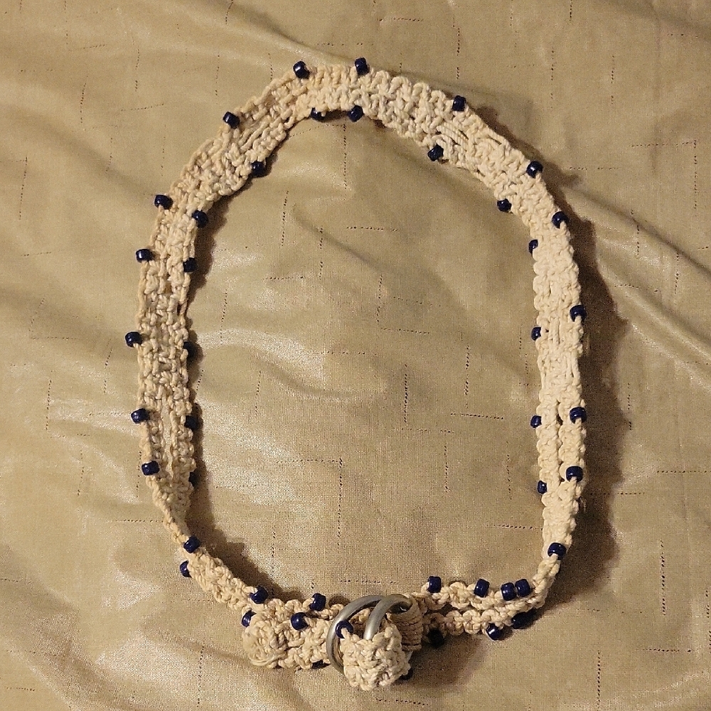 Chic Beige and Black Beaded Necklace